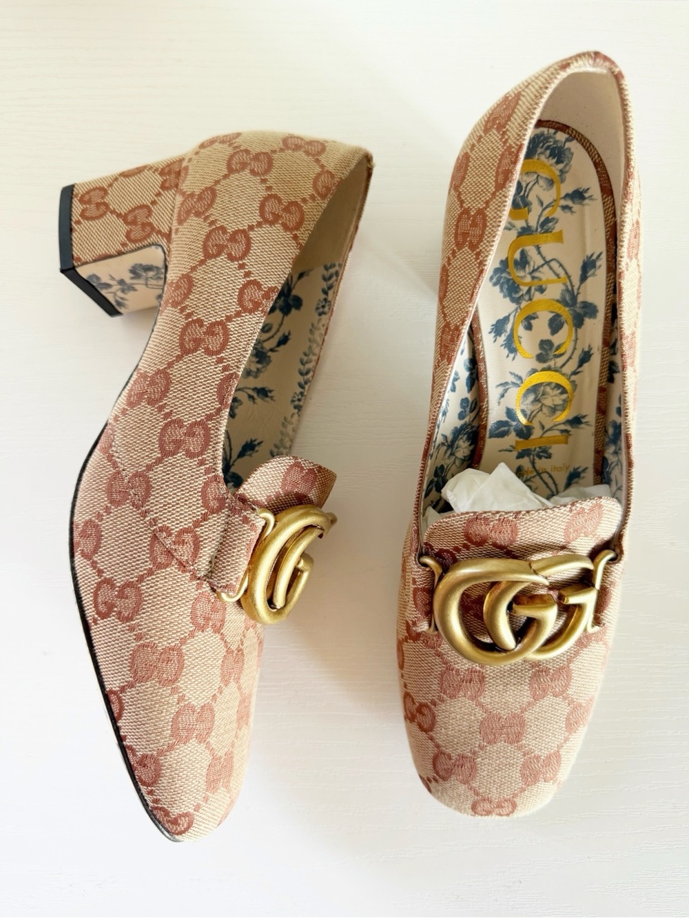 Gucci Victoire GG Monogram Double G Pumps Heels EU 37